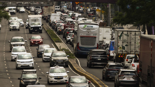 Respeta las reglas de tránsito de la Zona Metropolitana del Valle de México.
