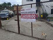 Después de que no contarán con los documentos y permisos necesarios fueron acredores de un sello de clausura