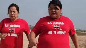 La famosa se encontraba saltando la cuerda cuando de repente, una falla en su pie provocó que perdiera el equilibrio.