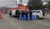 El percance se registró alrededor de las seis de la mañana, en el sentido de poniente a oriente, a pocos metros de un puente peatonal.