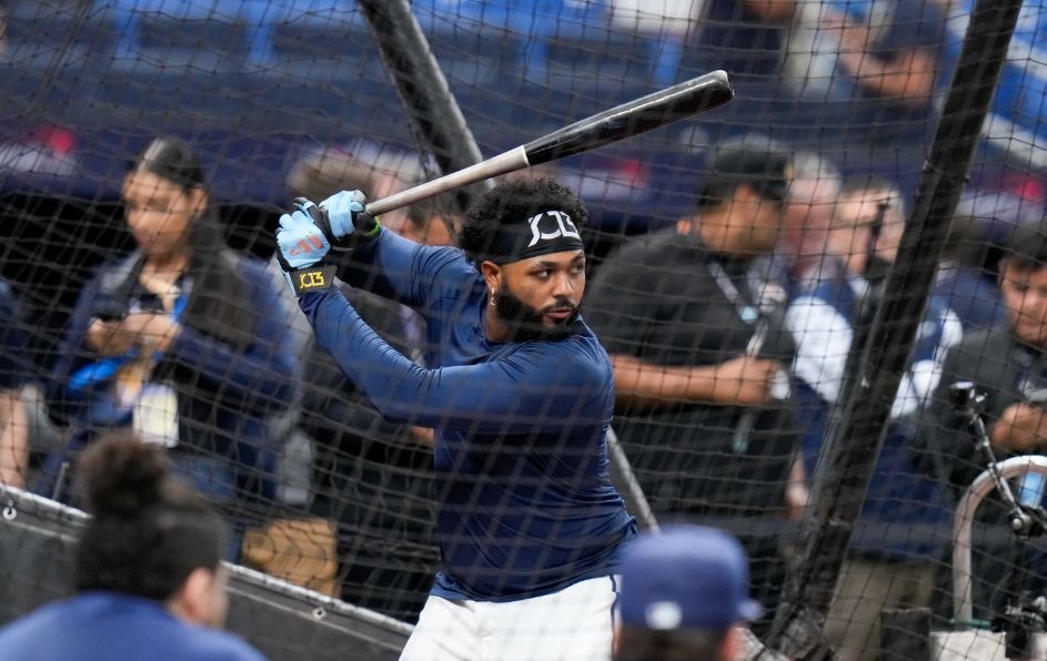 El tercera base dominicano sufrió una molestia en el pie izquierdo durante el dramático triunfo del Juego 4.