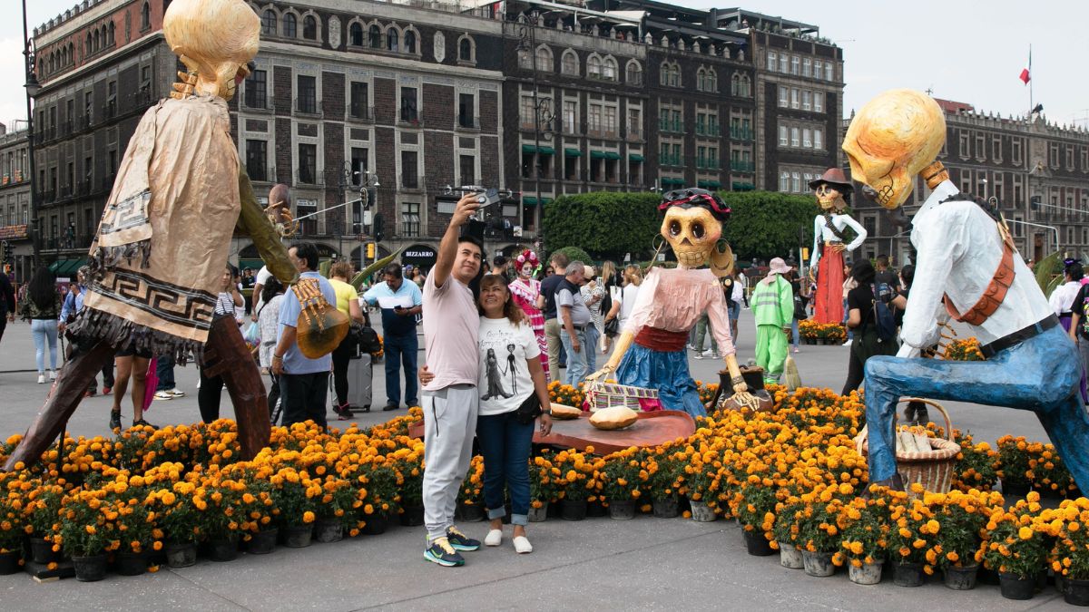 Conoce las fechas para ver la Ofrenda Monumental en el Zócalo CdMx.