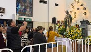 Los fieles entregaron ofrendas a San Judas Tadeo.