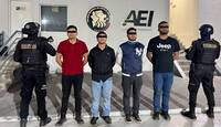 De acuerdo con información de inteligencia, los cuatro hombres son considerados objetivos de interés