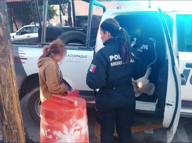 Las menores fueron llevadas a una clínica de Tlaquepaque para revisar su estado de salud.