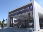 Los sectores empresarial, industrial y manufacturero solicitaron más alternativas para viajar a la capital del país.