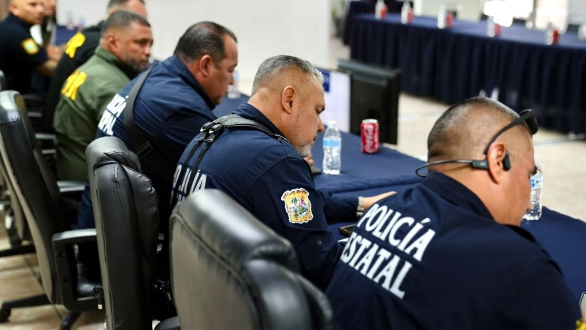 Como parte de la proximidad social, oficiales de Torreón repartirán dulces a niñas y niños durante sus recorridos preventivos de Halloween