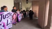 A 7 días de haber tomado la sede de la CEDH, los manifestantes marcharon este lunes al Legislativo e instalaron colchones.