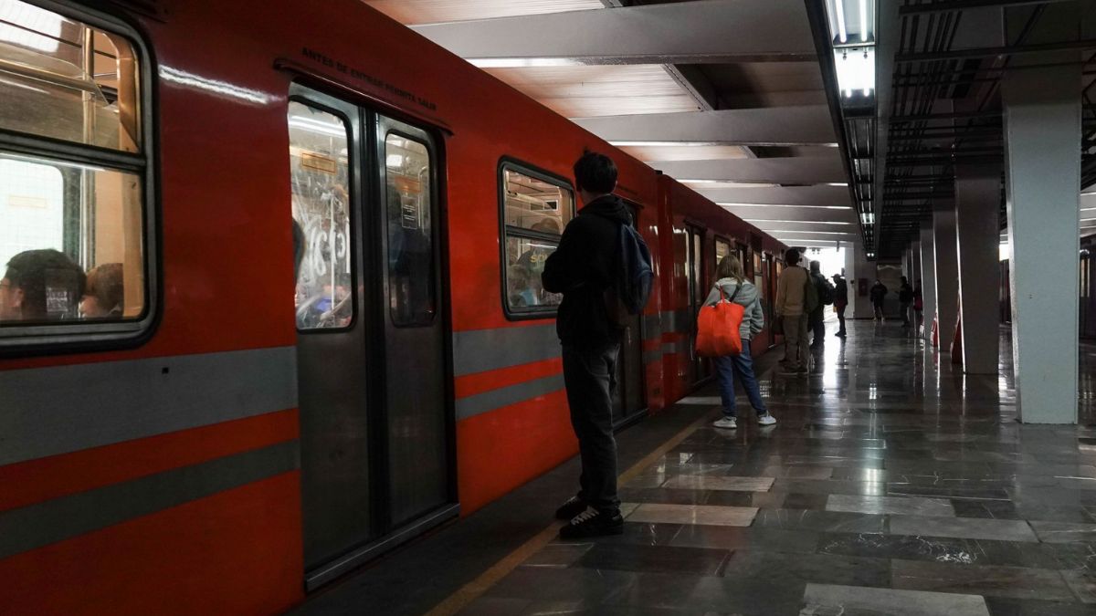 El Metro CdMx reporta durante el día sus líneas con mayor afluencia. | Galo Cañas