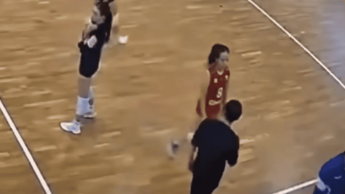 Después de que el video se difundiera, la policía abrió una investigación.