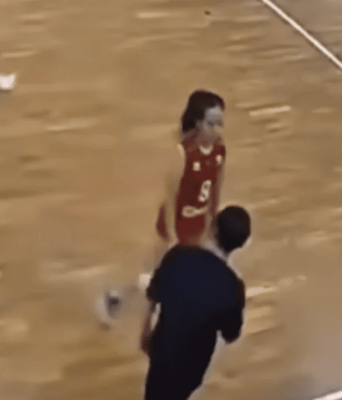 Después de que el video se difundiera, la policía abrió una investigación.