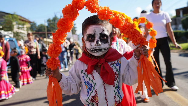 ¡Evita el tráfico! Esta es la ruta del Gran Desfile de Día de Muertos 2026 en Ciudad de México.