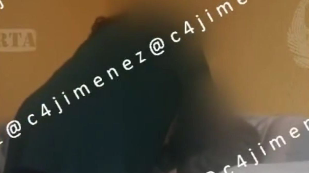 Captan a mujer agrediendo a su padre de 80 años en Ciudad Azteca, Ecatepec